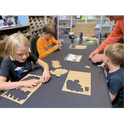 Sde huse og trer, udstansede